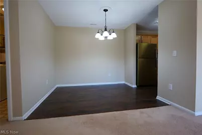 7122 Village Drive, Concord Twp, OH 44060 - Photo 8