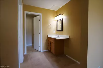 7122 Village Drive, Concord Twp, OH 44060 - Photo 22