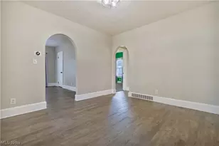 1226 Ford Ct NW, Canton, OH 44708 - Photo 10