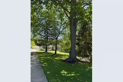 342 Boston Mills Road, Hudson, OH 44236 - Photo 2