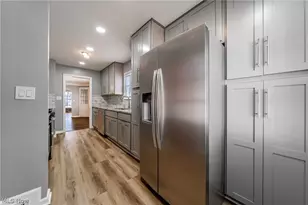 1384 Argonne Rd, South Euclid, OH 44121 - Photo 8