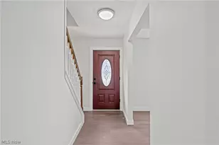 8051 Wren Dr, Macedonia, OH 44056 - Photo 12