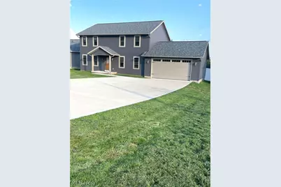 234 E Ohio Avenue, Dover, OH 44622 - Photo 2