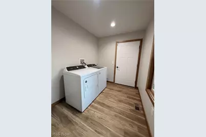 234 E Ohio Avenue, Dover, OH 44622 - Photo 24