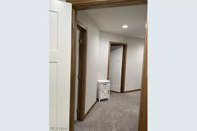 234 E Ohio Avenue, Dover, OH 44622 - Photo 32