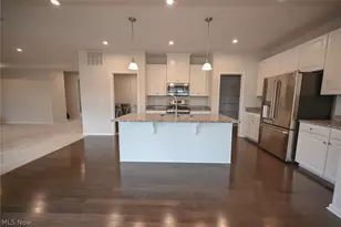 8768 Mavis Trl, Streetsboro, OH 44241 - Photo 10