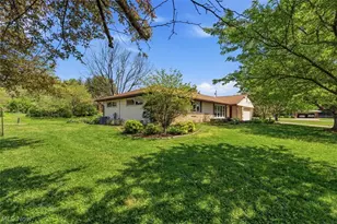 113 Rae Ave, Marietta, OH 45750 - Photo 2
