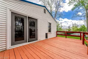 380 Broadway St, Amherst, OH 44001 - Photo 16