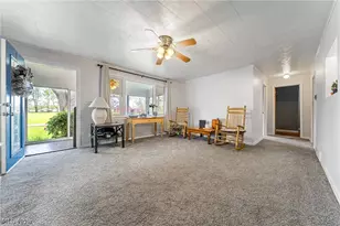 380 Broadway St, Amherst, OH 44001 - Photo 6