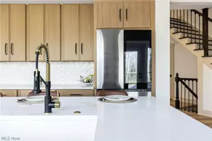 6100 Loch Lomond Ct, Solon, OH 44139 - Photo 8