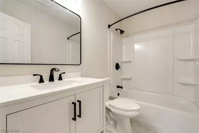 4314 Talbot Lane, Lorain, OH 44055 - Photo 16
