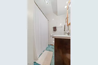 720-722 Newton Street, Barberton, OH 44203 - Photo 32