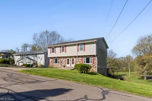 720-722 Newton St, Barberton, OH 44203 - Photo 4