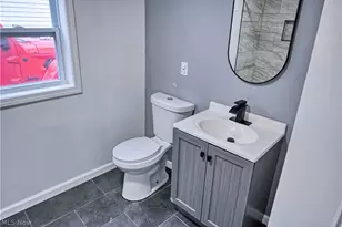 130 Traymore Blvd, Eastlake, OH 44095 - Photo 8
