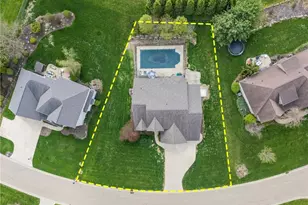 8888 Scotsbury St NW, Massillon, OH 44646 - Photo 6