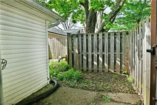190 Meadowbrook Ave, Youngstown, OH 44512 - Photo 32