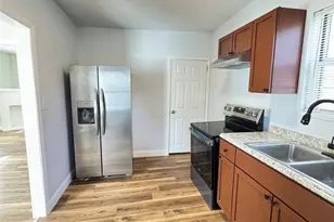 143 Gale St, Akron, OH 44302 - Photo 8