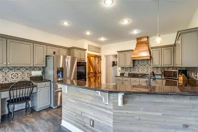 6332 Langley Street NW, Canton, OH 44718 - Photo 14