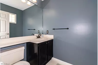 104 Woodbridge Crossing, Chardon, OH 44024 - Photo 16