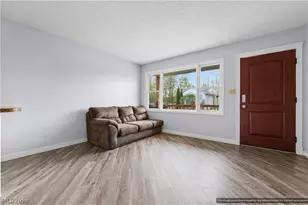 1282 Cordova Ave, Akron, OH 44320 - Photo 4