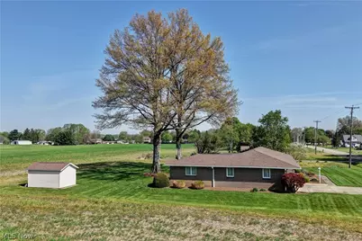 7090 Winfield Strasburg Road NW, Strasburg, OH 44680 - Photo 8