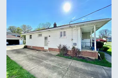 24350 Stephen Avenue, Euclid, OH 44123 - Photo 4