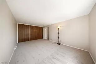 723 Tollis Pkwy, Grandview Heights, OH 44147 - Photo 34