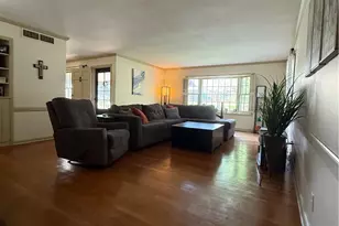 1939 Fulton Dr, Coshocton, OH 43812 - Photo 8