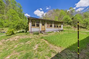 1000 Coon Fork Rd, Arnoldsburg, WV 25234 - Photo 8