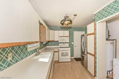 13310 Cedar Acres Drive, Chesterland, OH 44026 - Photo 14