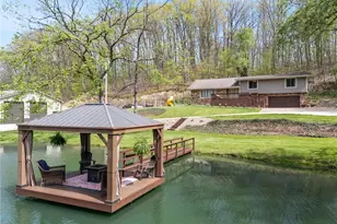 3256 Salineville Rd NE, Carrollton, OH 44615 - Photo 2