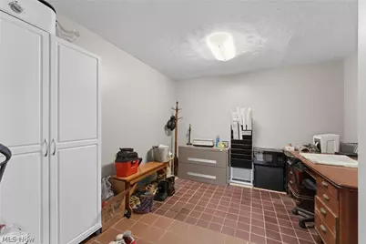 3256 Salineville Road NE, Carrollton, OH 44615 - Photo 32