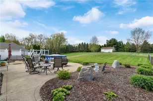 1995-1997 Rolling Meadows Ln, Akron, OH 44312 - Photo 26