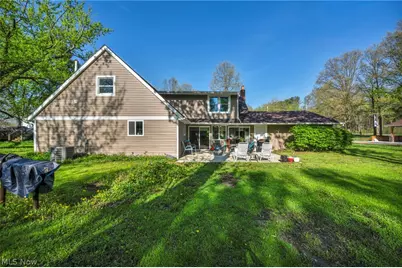 8689 Stearns Road, Olmsted Twp, OH 44138 - Photo 38