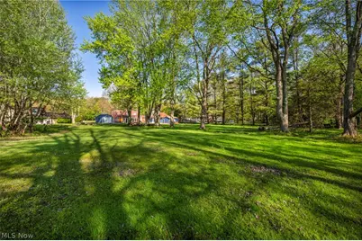 8689 Stearns Road, Olmsted Twp, OH 44138 - Photo 40
