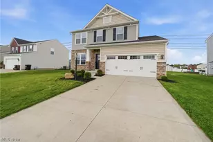 7211 Crusader St SW, Massillon, OH 44646 - Photo 2