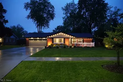 28601 Holly Drive, North Olmsted, OH 44070 - Photo 2