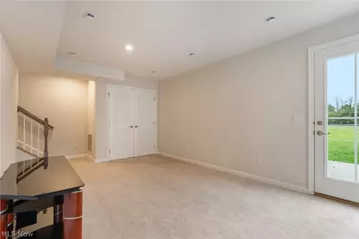 342 E Reno Drive, Louisville, OH 44641 - Photo 34