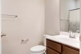 342 E Reno Dr, Louisville, OH 44641 - Photo 24