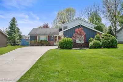 33276 Tallyho Drive, Solon, OH 44139 - Photo 2