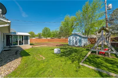 404 Oaknoll Drive, Amherst, OH 44001 - Photo 46