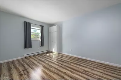 404 Oaknoll Drive, Amherst, OH 44001 - Photo 24
