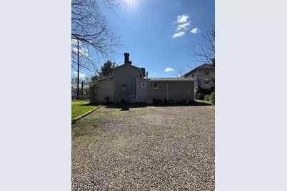 672 3rd Street SE, Massillon, OH 44646 - Photo 2