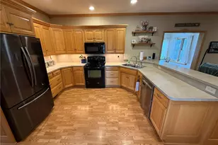 734 Pga Blvd NE, New Philadelphia, OH 44663 - Photo 6