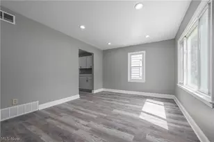 12506 Matherson Ave, Loveland, OH 44135 - Photo 6