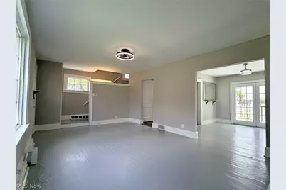 696 E Ohio Avenue, Sebring, OH 44672 - Photo 14