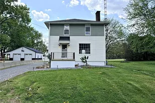 696 E Ohio Ave, Sebring, OH 44672 - Photo 2