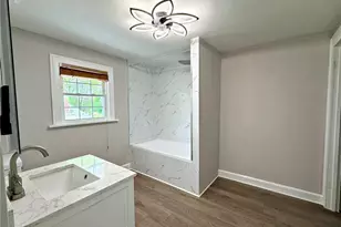 696 E Ohio Ave, Sebring, OH 44672 - Photo 26