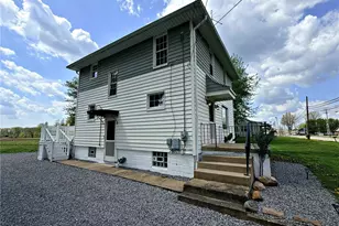 696 E Ohio Ave, Sebring, OH 44672 - Photo 4