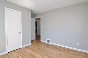 20919 Hansen Rd, Maple Heights, OH 44137 - Photo 12